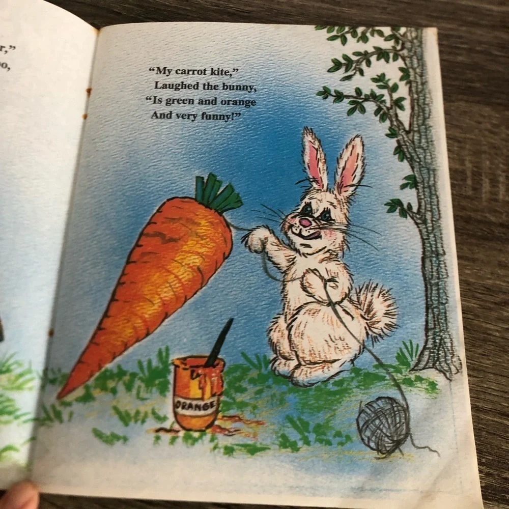 Vtg Bobby Bear's Treasure Hunt and the Kite Contest Two in One Book - Picture 10 of 15